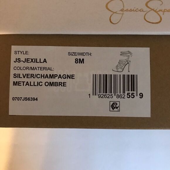Jessica Simpson Sandal Women Size 8 Silver Metallic Ombre Ankle Wrap Sandal NIB - Picture 5 of 6